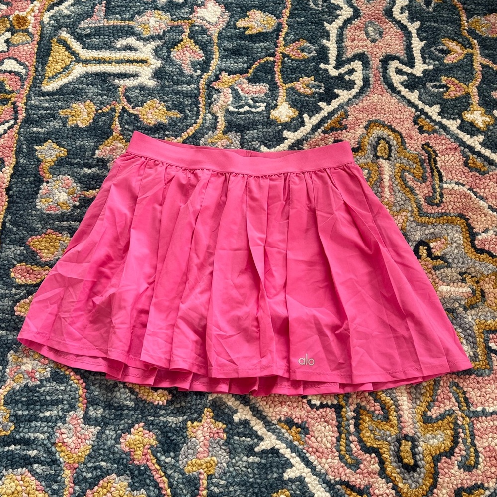 ALO Yoga Bright Pink Pleated Skater Skirt